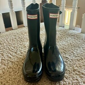 Hunter mid-calf rain boots